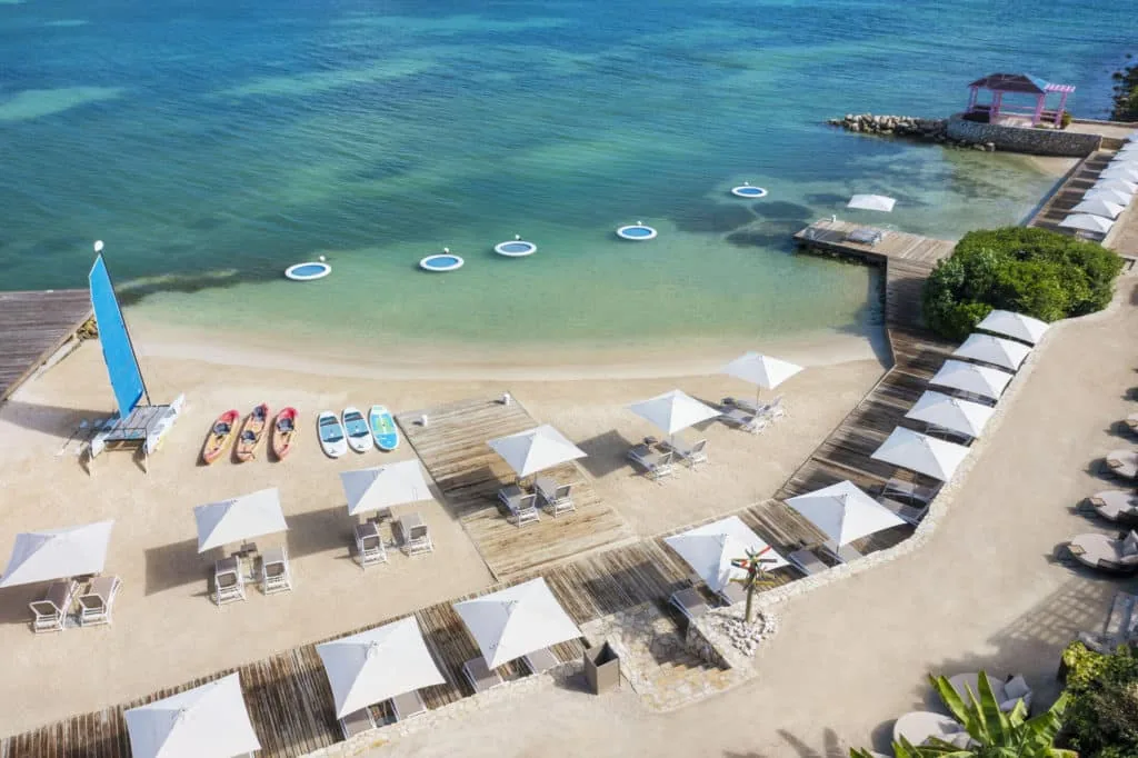 Hammock Cove Resort and Spa 1